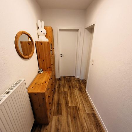 Radfreundliches Wohlfuehl-Apartment Mit Terrasse Und Parkplatz - Fewo Woody Шверин Экстерьер фото